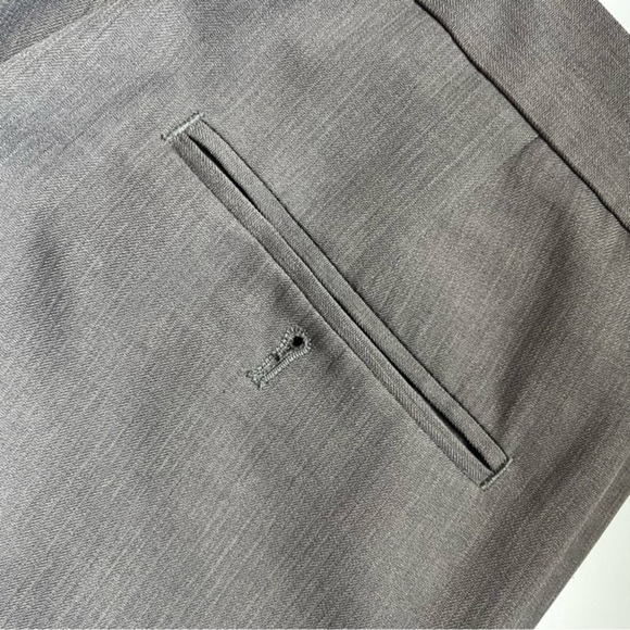 Kenneth Cole Reaction • Grey Trouser Dress Pants - Picture 6 of 6